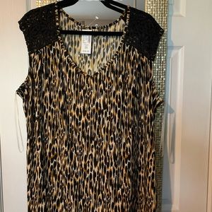 NWT plus size top 2x